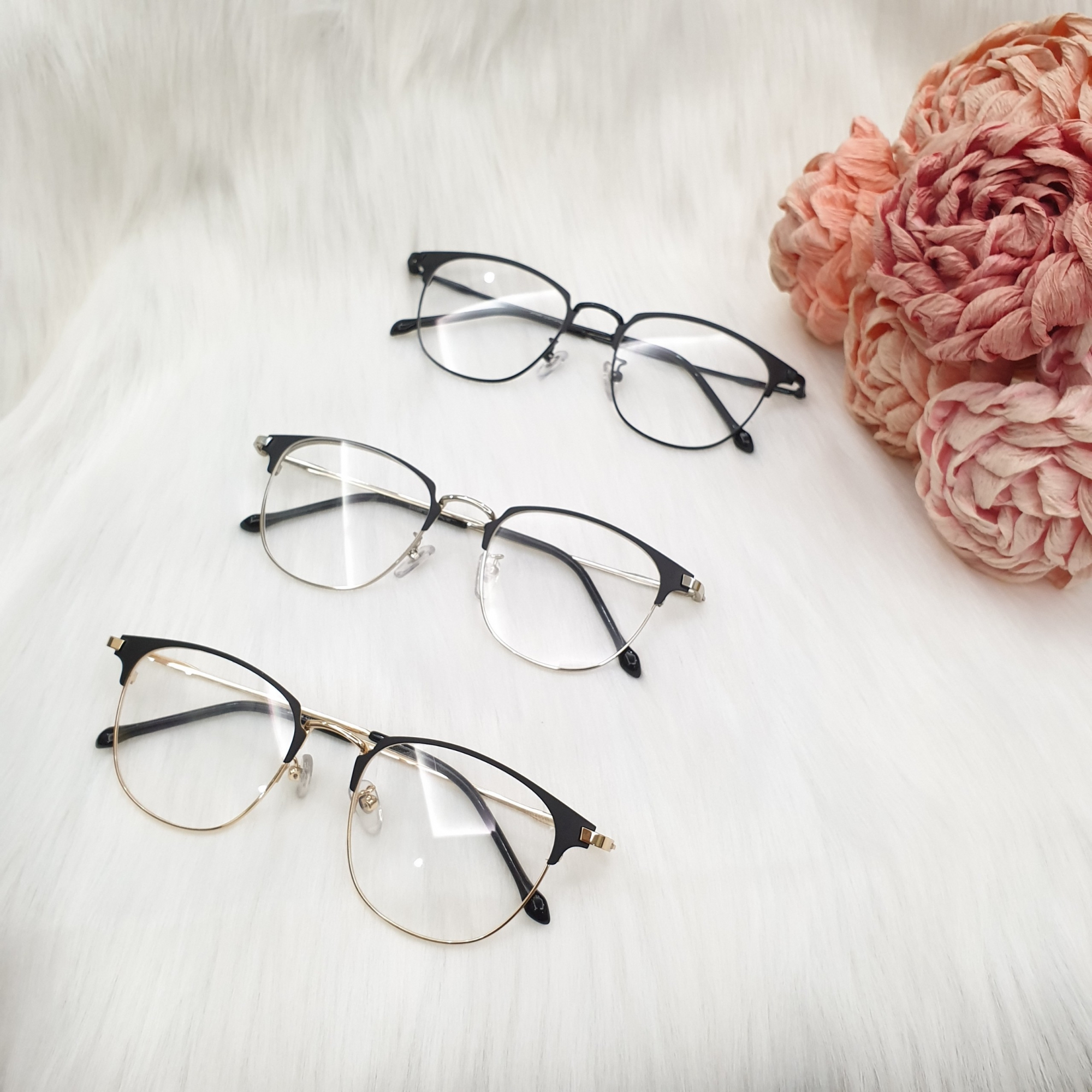 Kính Dior SOSTELLAIRE1